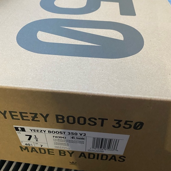 Yeezy (citron, 7.5size) authentic with box - Picture 6 of 8
